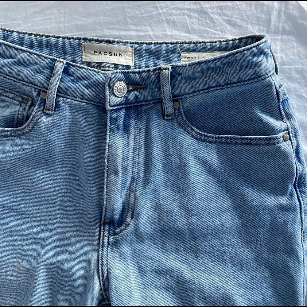 Light Wash Mom Jeans